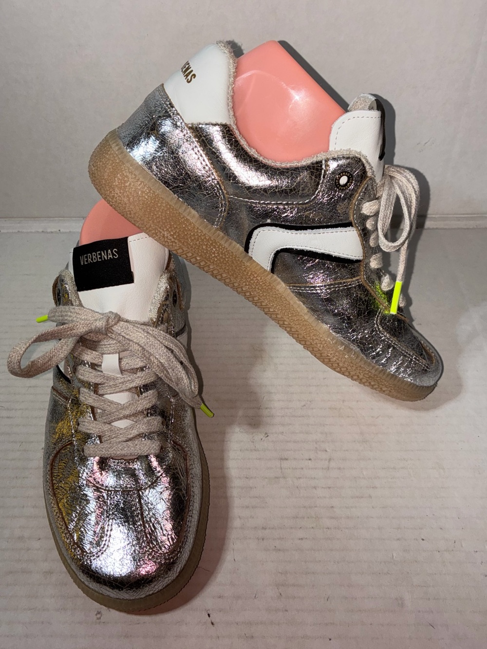Verbenas Sora Breck Metallic Cracked Silver Sneakers Sz 38 / Sz 7.5